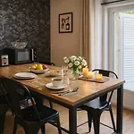 White House Dhavernas - Privee - - Parking Gratuit *