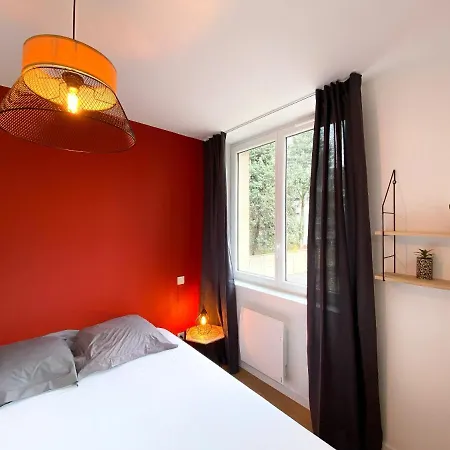 White House Dhavernas - Free Parking - Proche Centre Apartment