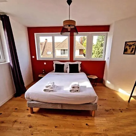 White House Dhavernas - Free Parking - Proche Centre Apartment