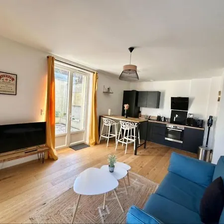 White House Dhavernas - Free Parking - Proche Centre Apartment *