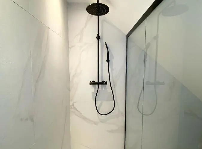 Apartment White House Dhavernas - Privee - - Parking Gratuit Amiens